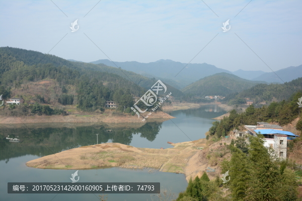 水岸