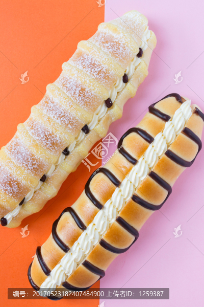 毛毛蟲面包