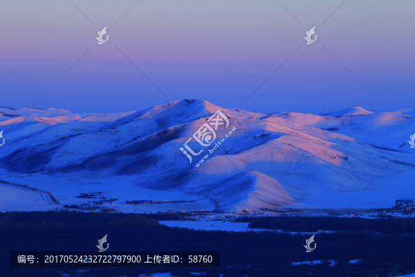 寧?kù)o的雪山晨光