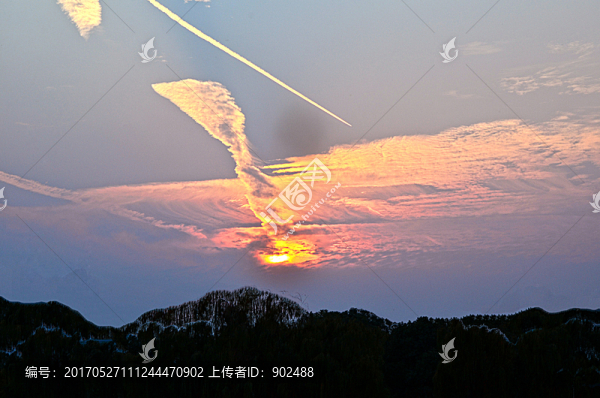 飛向太陽
