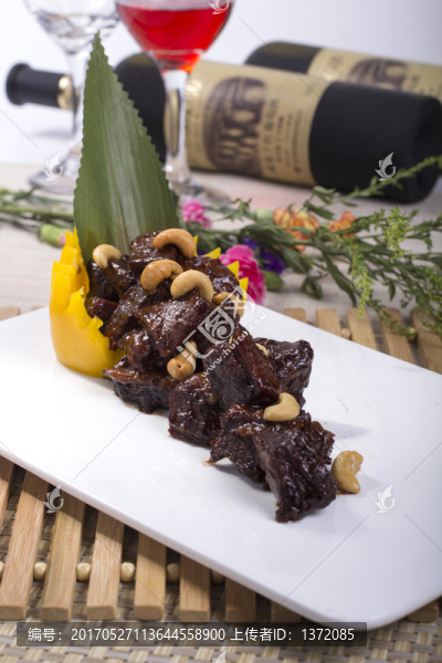 文火小牛肉