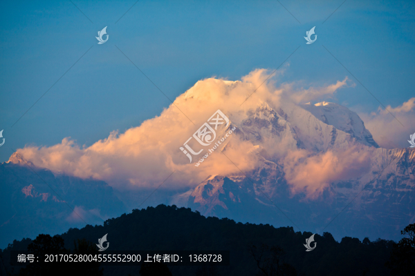 尼泊爾安娜普爾納雪山日出