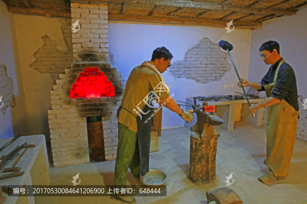 綽爾河農(nóng)耕博物館鐵匠爐模型