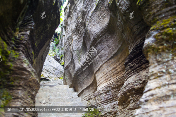 中國(guó)羚羊谷,梭布埡