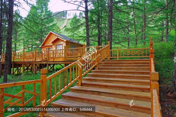 木屋木棧道