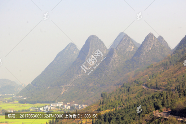 萬峰林