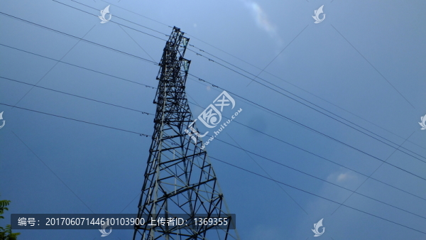 電力鐵塔