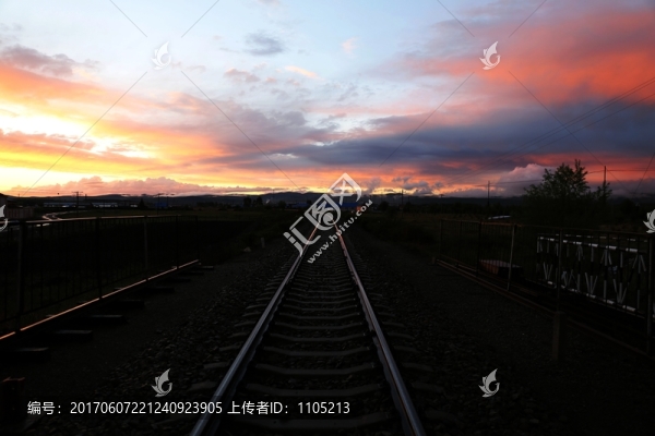 晚霞