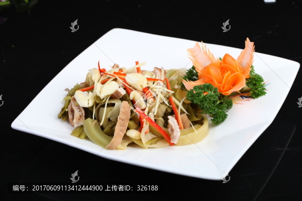 酸菜炒大腸