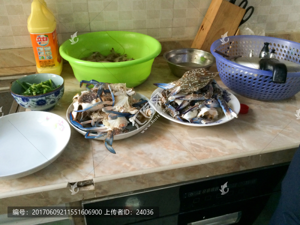 厨房,螃蟹