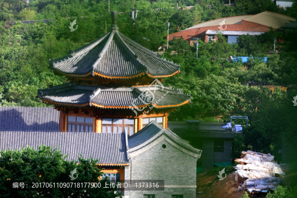 龍泉寺風(fēng)光