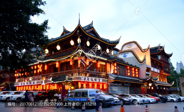 成都琴臺路古建夜景