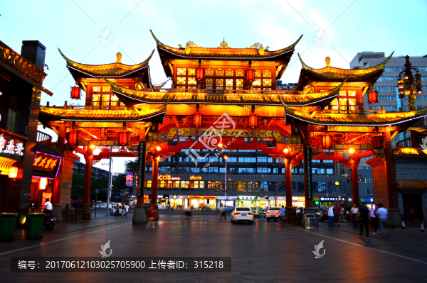成都琴臺路夜景