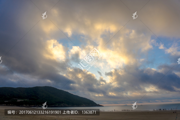 舟山朱家尖海灘景區(qū)日出