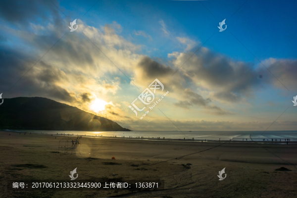 舟山朱家尖海灘景區(qū)日出