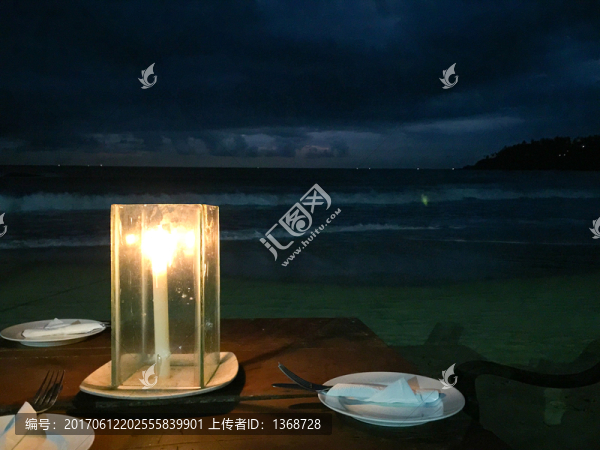 海灘上的晚餐
