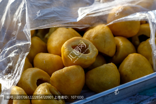 玉米面窩窩頭