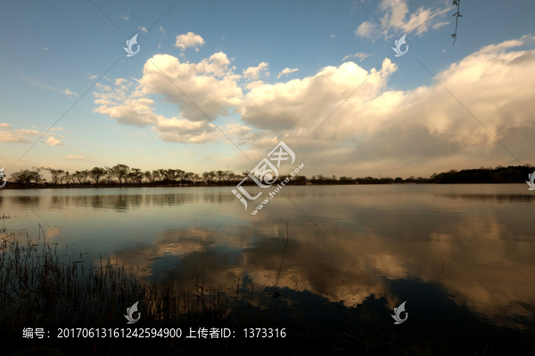 頤和園藍天白云