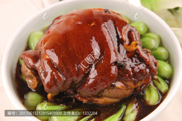 醬汁豬肘
