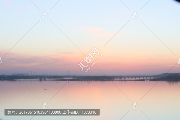 叉河晨光