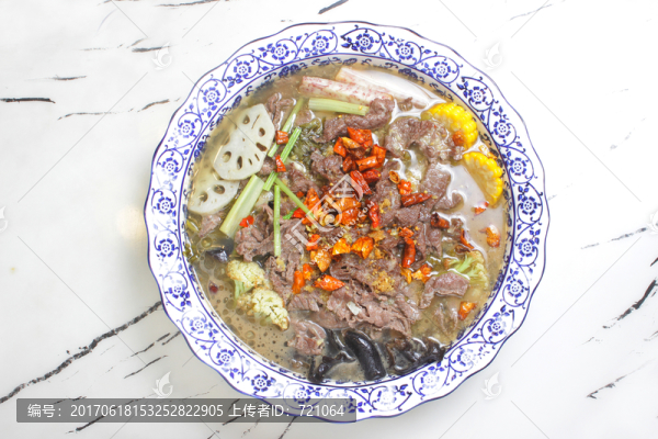 酸菜牛肉,酸湯肥牛