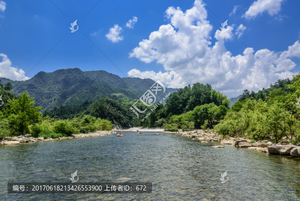 溪流