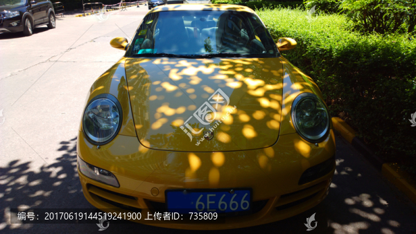 豪華轎車