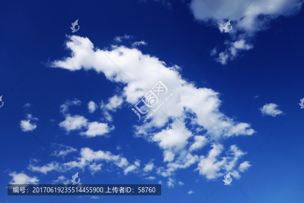 藍(lán)天白云