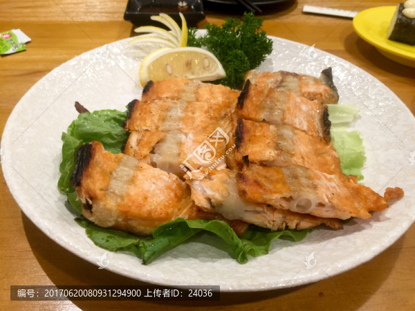 炸三文魚排