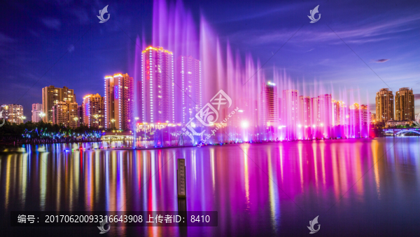 來(lái)賓桂中水城夜景