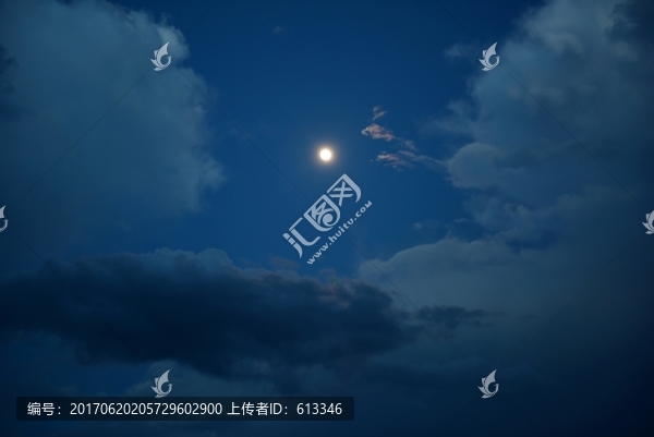黑夜月亮