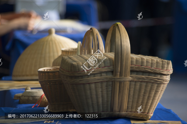 竹編提籃