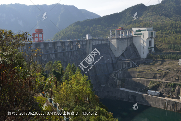 清江,隔河巖
