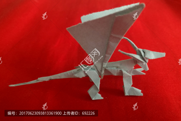 紙飛龍
