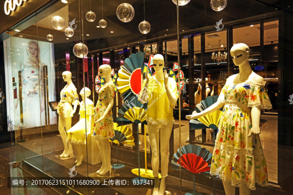 女裝櫥窗