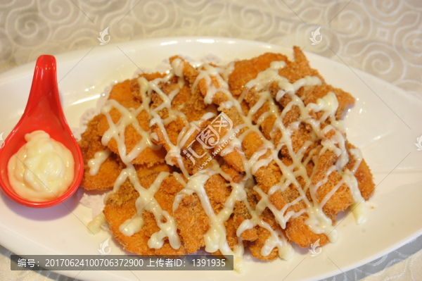 沙拉魚排
