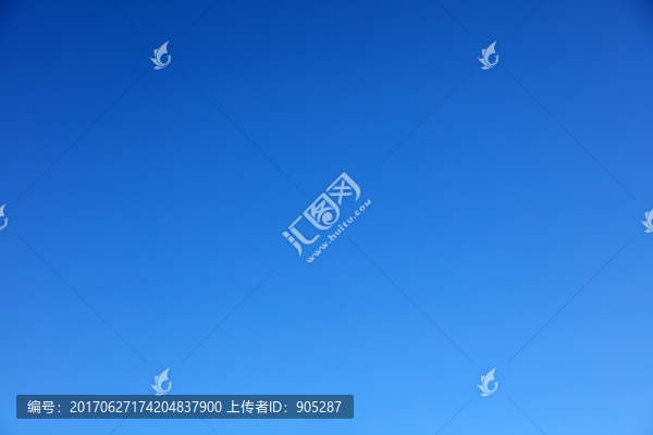 藍(lán)天白云