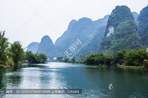 遇龍河風(fēng)光