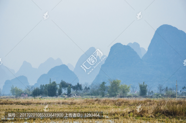 鄉(xiāng)村秋色
