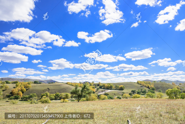 蛤蟆壩附近山丘秋景