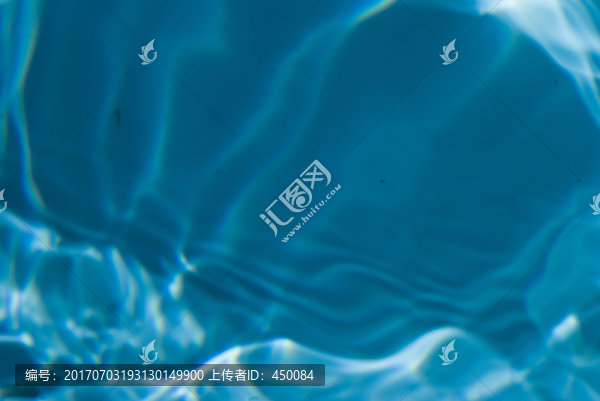 水波蕩漾