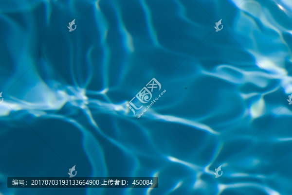 水波蕩漾