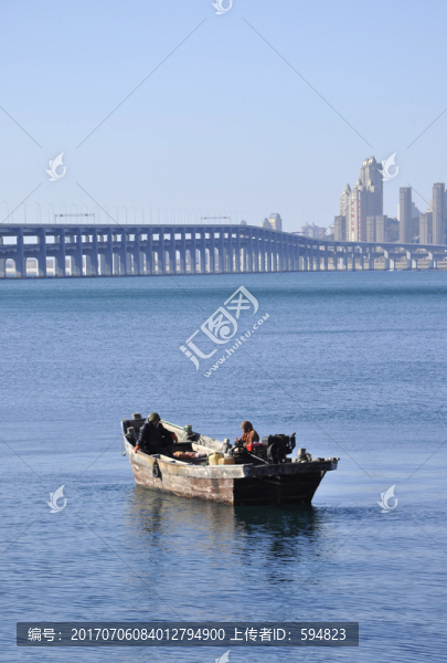 大連星海風(fēng)光漁船