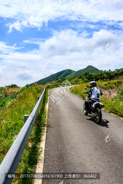 山路騎行,摩托車