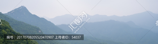 山巒