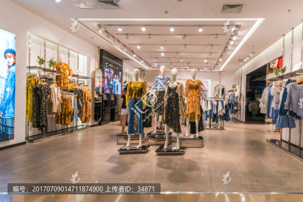 高檔女裝店