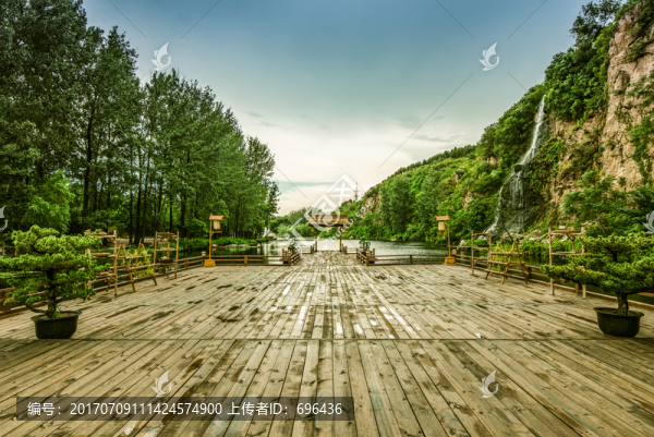 水上度假村,水上觀景臺