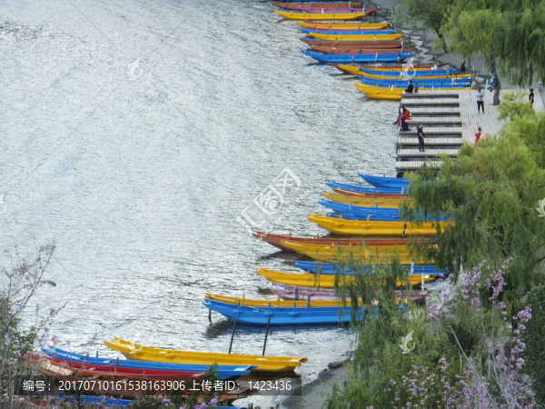 湖溿游船