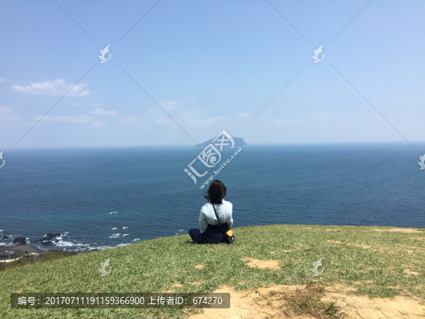 海邊文藝女孩