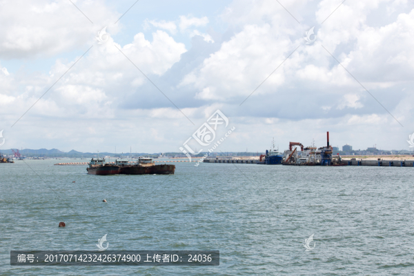 欽州港,貨輪